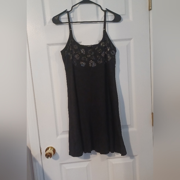 Summer Dress - Picture 2 of 2